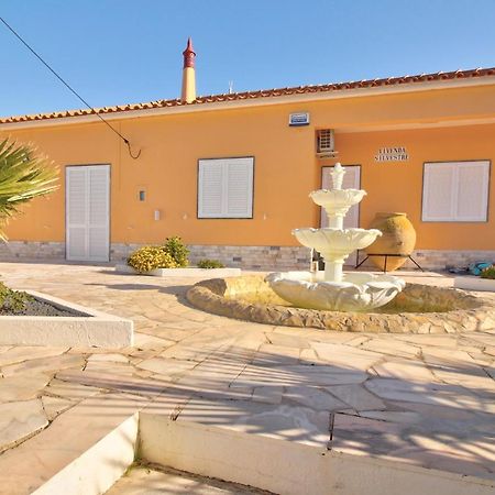 Amadeus Villa モンカラパッショ エクステリア 写真